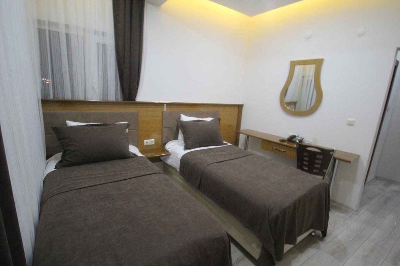 Hotel Gulistan *
